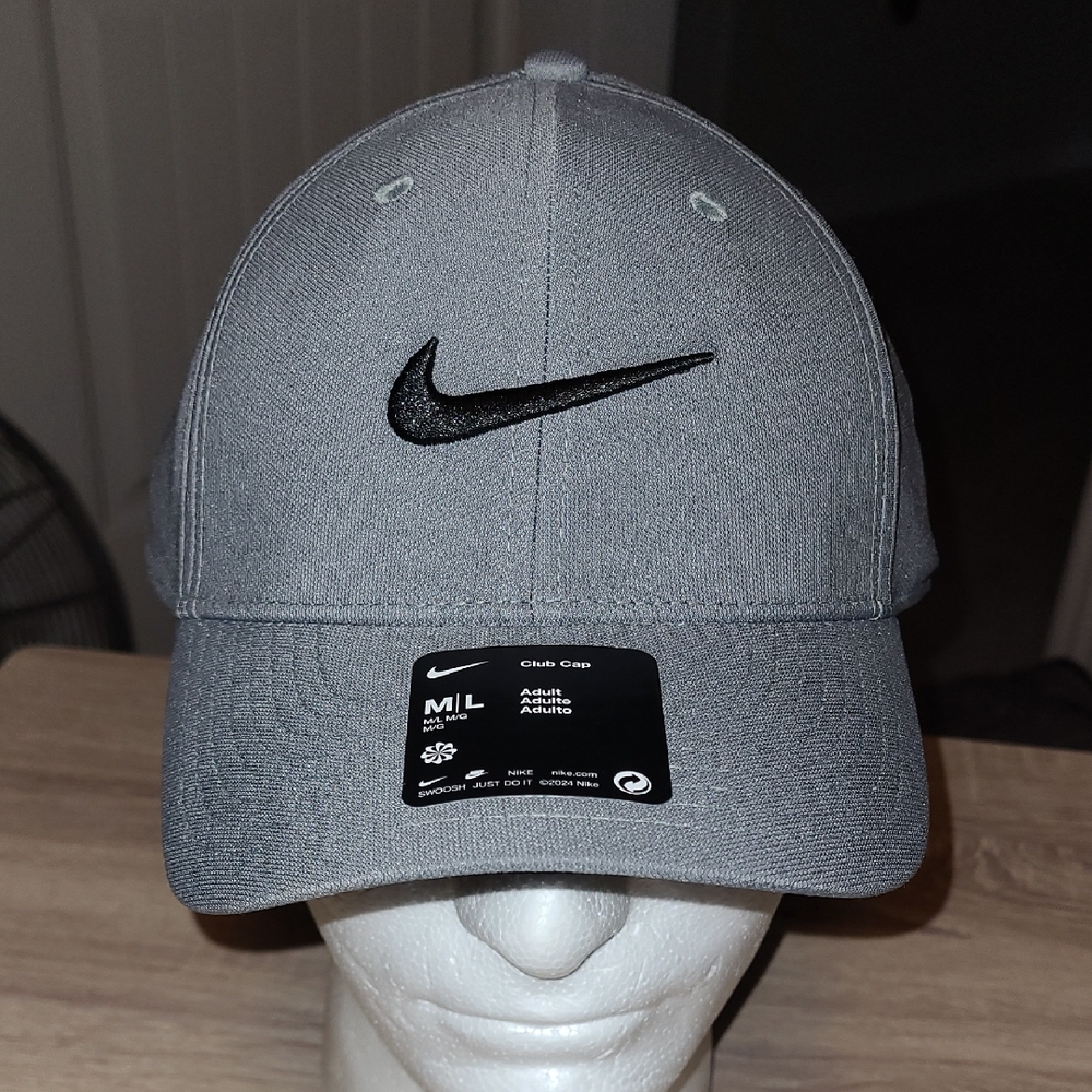 Nike Club Dri-Fit Cap (Gray)